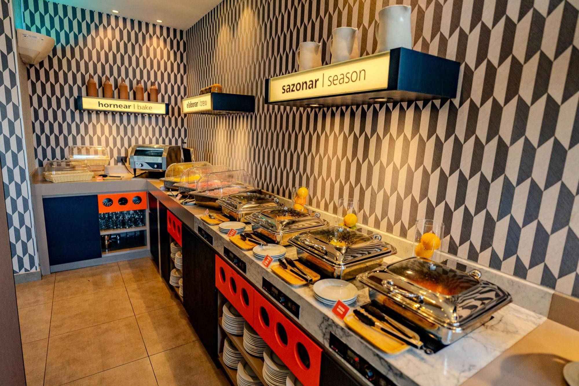 Hampton By Hilton Santiago Las Condes Luaran gambar